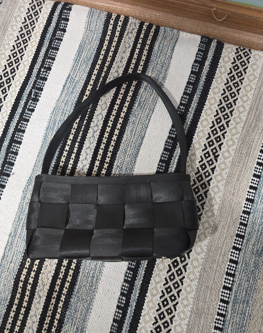 Harveys Black Y2K Seatbelt Mini Shouldder Bag